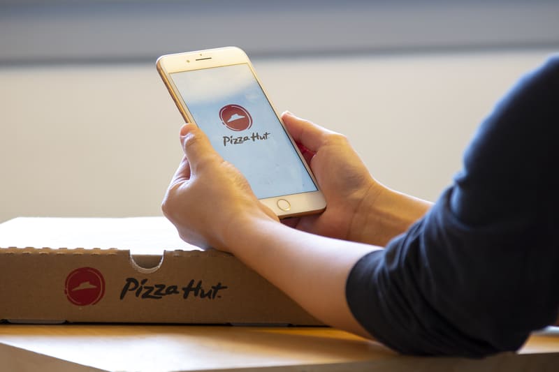 Pizza Hut Goes AR