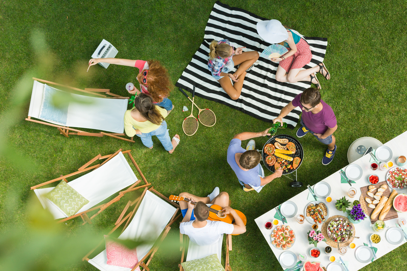 Throw A Surreal Summer Barbecue With These Augmented Reality Party Apps